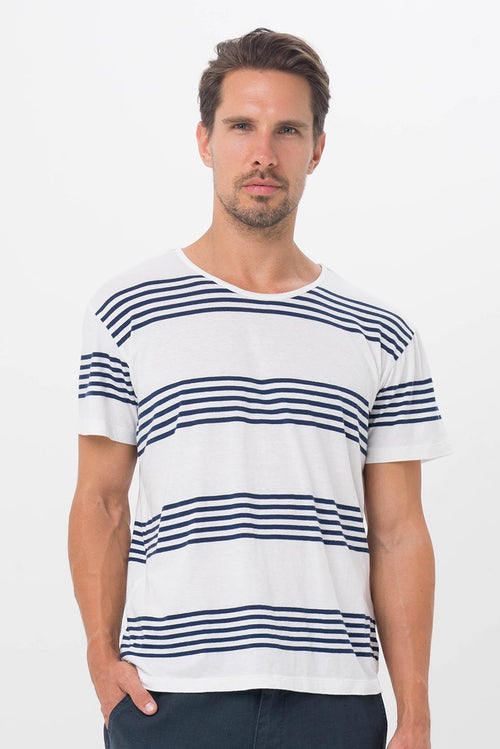 Basic Men Shirt White - By The Sea Bali